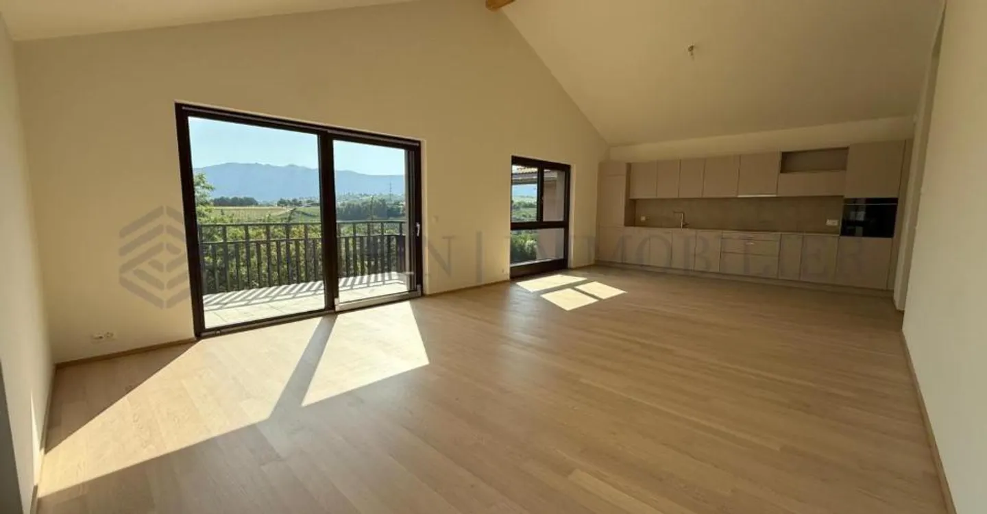 5-room apartment - Photo 2 of 4