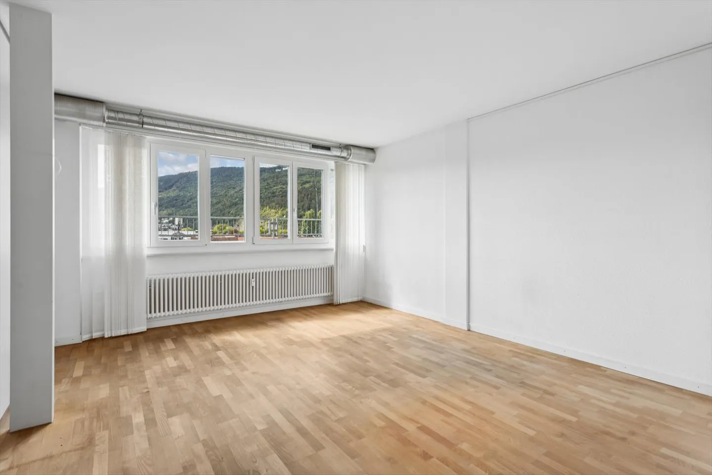 La tua nuova pratica sopra i tetti di Bienne! - Foto 6 di 12