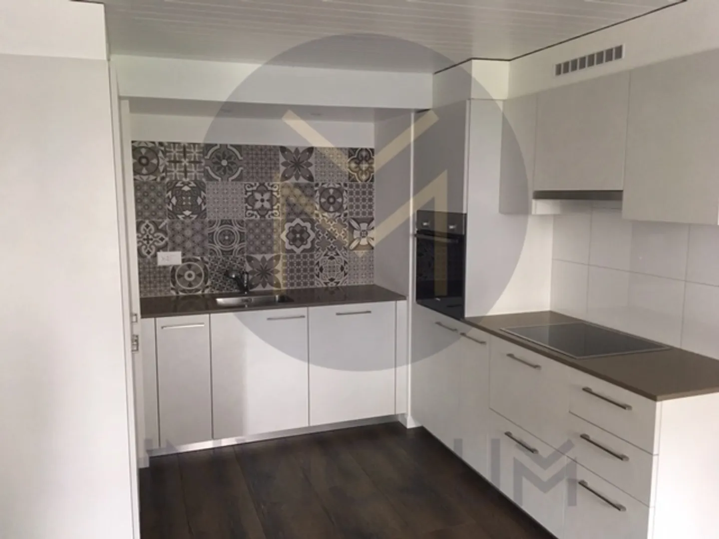 Appartement Central à Haut Rendement - Photo 2 sur 5