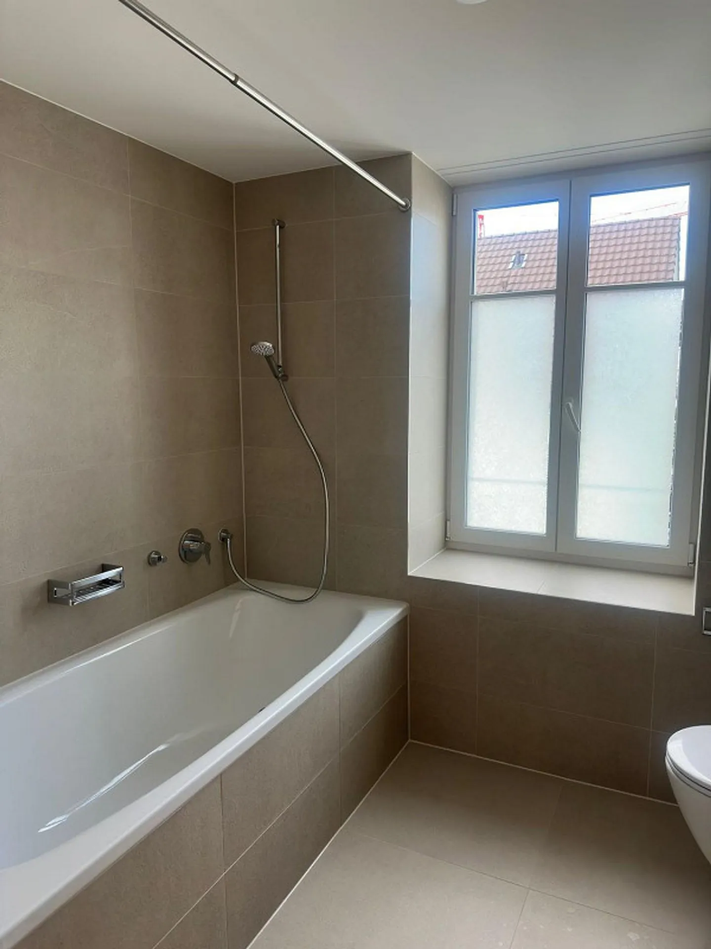 Renovated 3.5-room apartment for rent in Dietikon! - Photo 6 of 8
