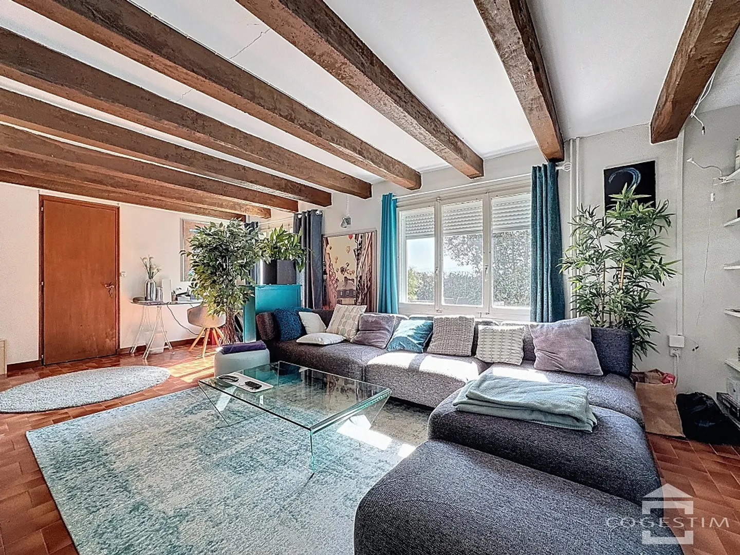 6-room Villa - Photo 2 of 9