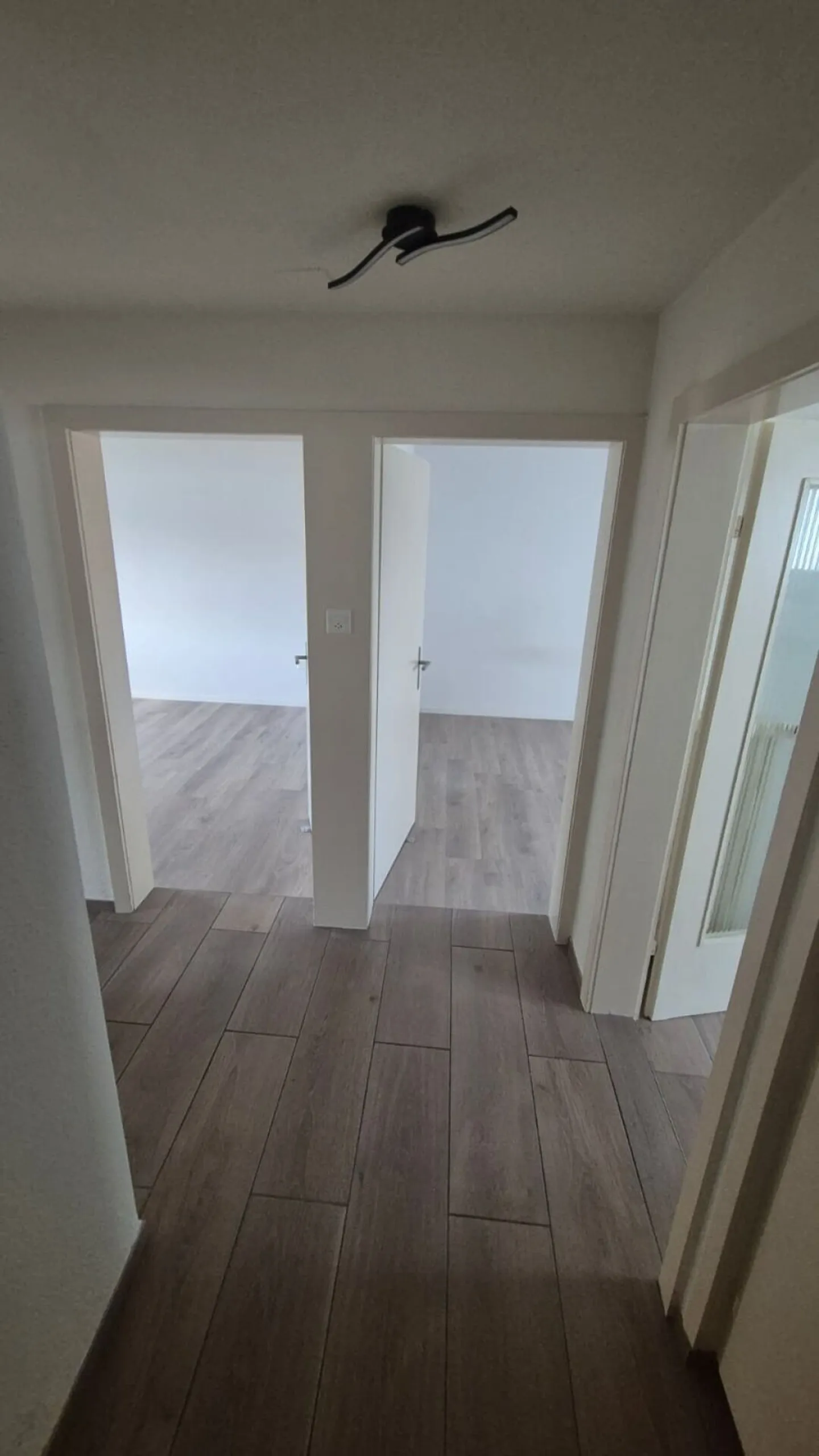 APPARTAMENTO MODERNO 3 STANZE - Foto 8 di 11