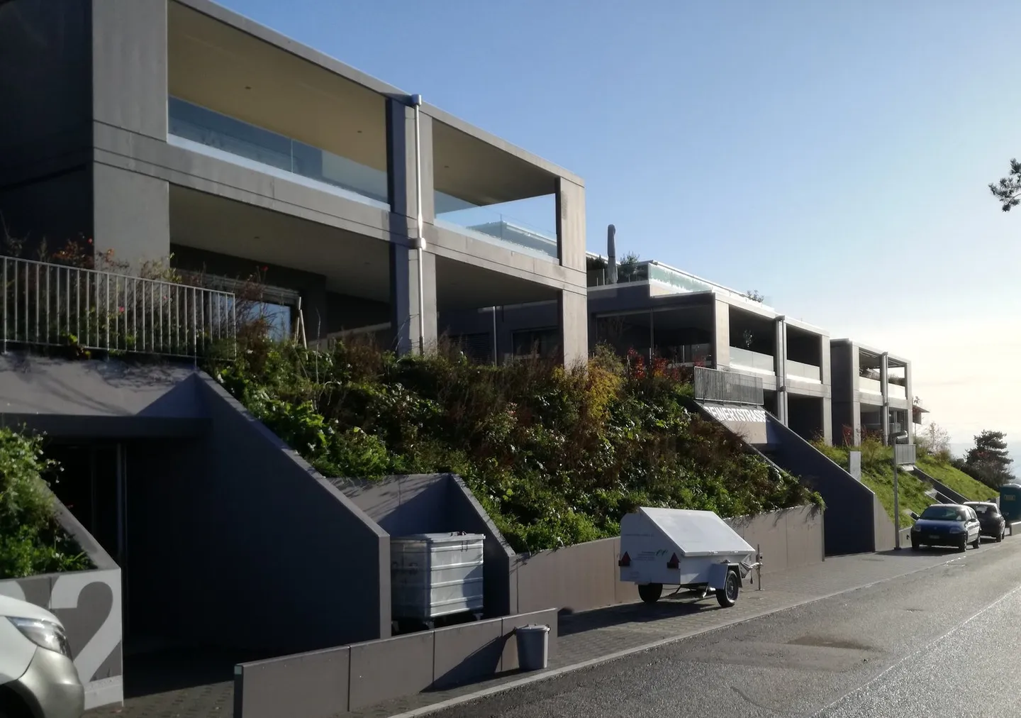 Appartement moderne de 4,5 pièces avec terrasse à Oberdorf - Photo 2 sur 10