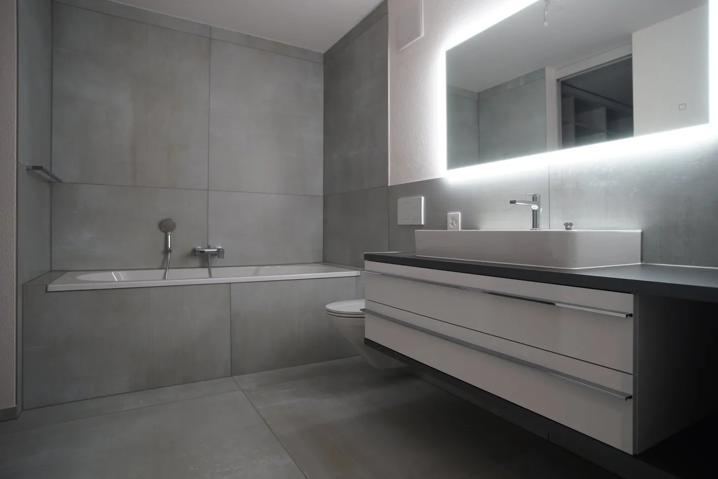 Appartement moderne de 4,5 pièces avec terrasse à Oberdorf - Photo 6 sur 10