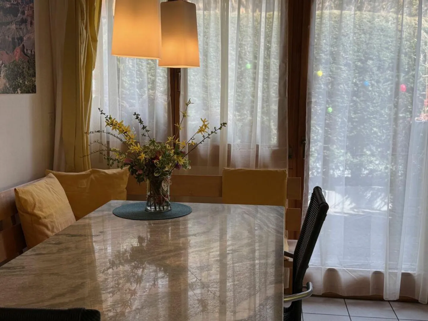 Ruhige Lage, schöne Aussicht - familienfreundliches Wohnen im Domleschg - Photo 2 of 5