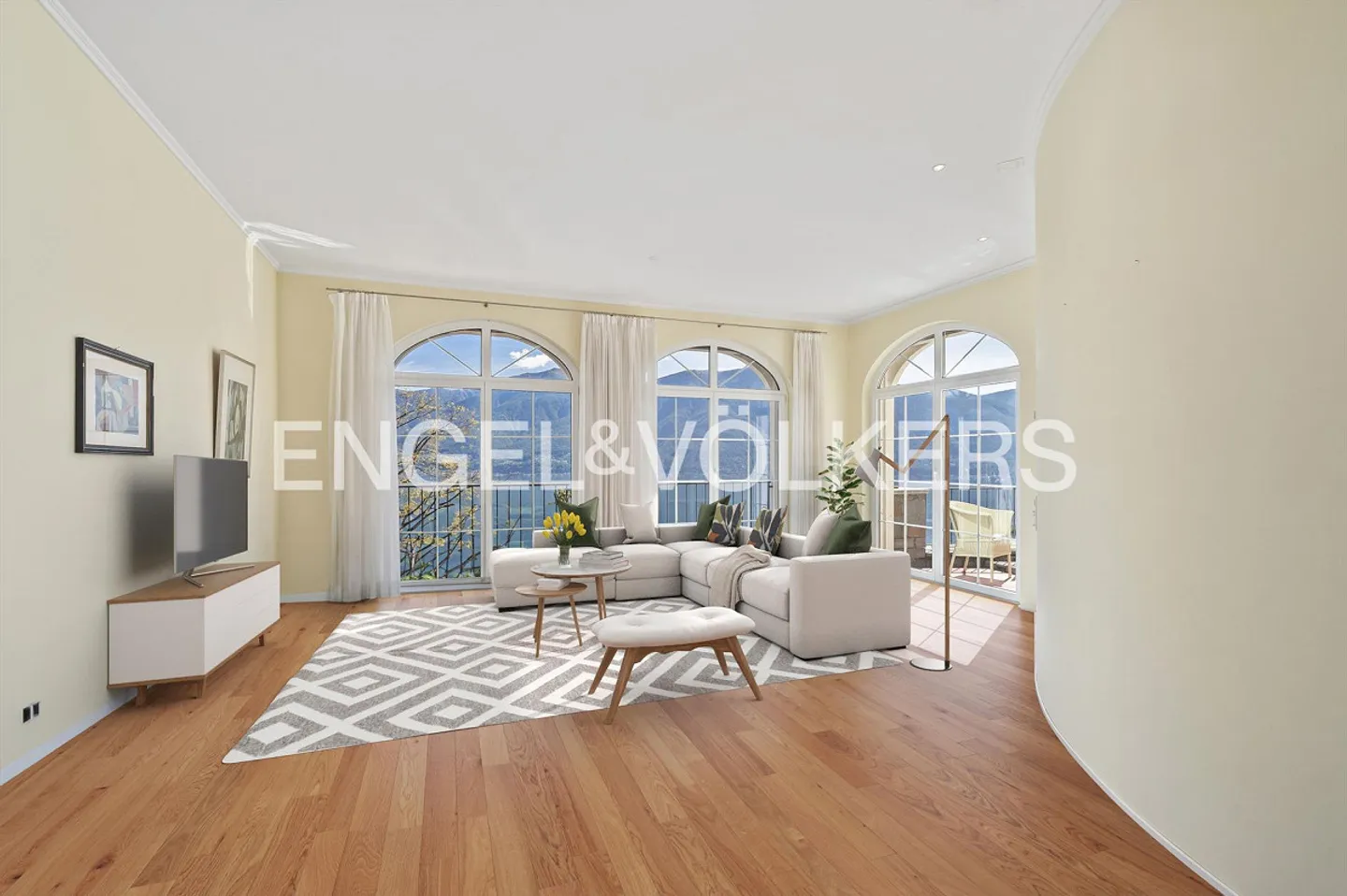 Stilvolle Villa mit Seeblick - Foto 4 von 18