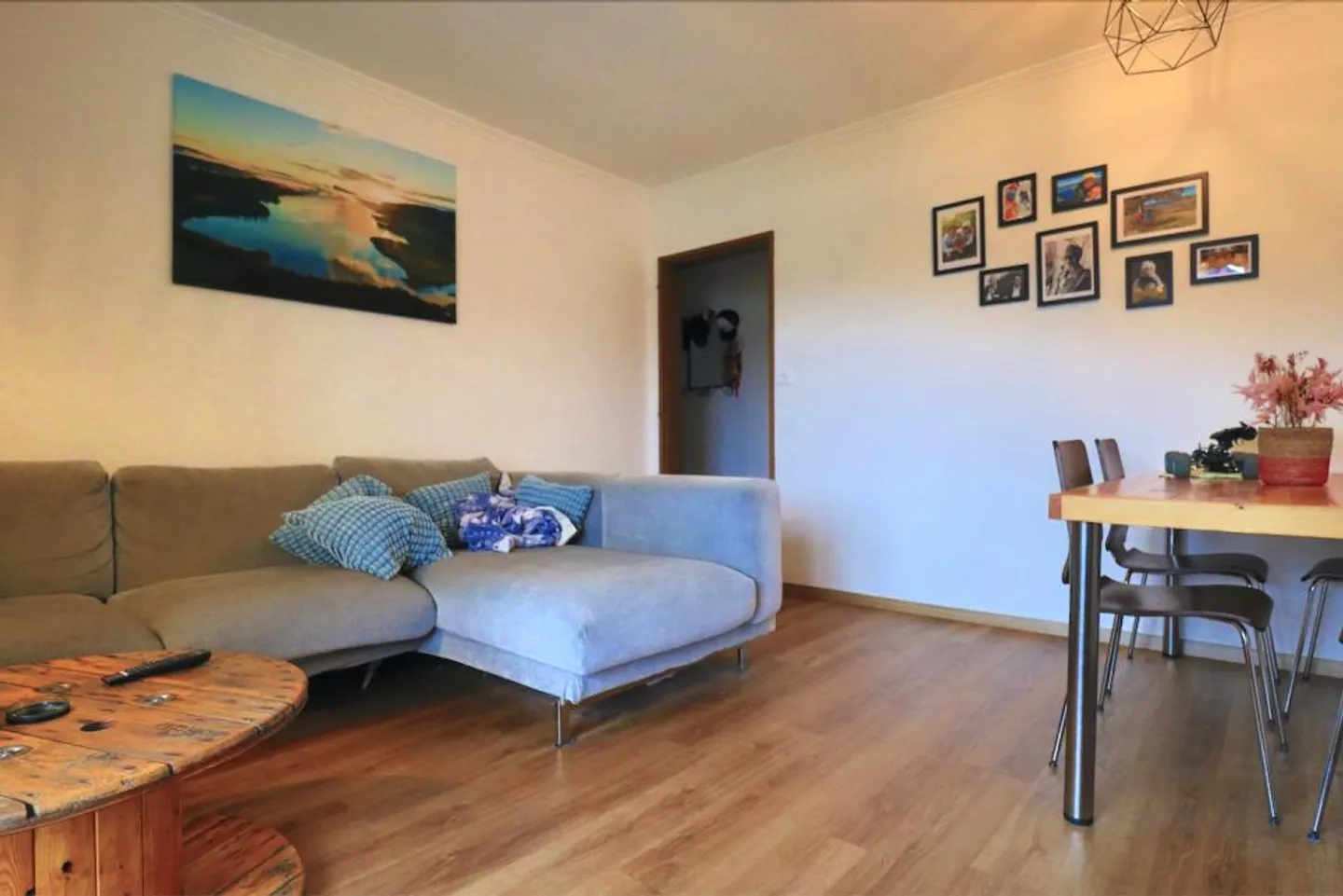 Appartement avec 4,5 pièces en PPE avec vue sur le lac - Photo 6 sur 13