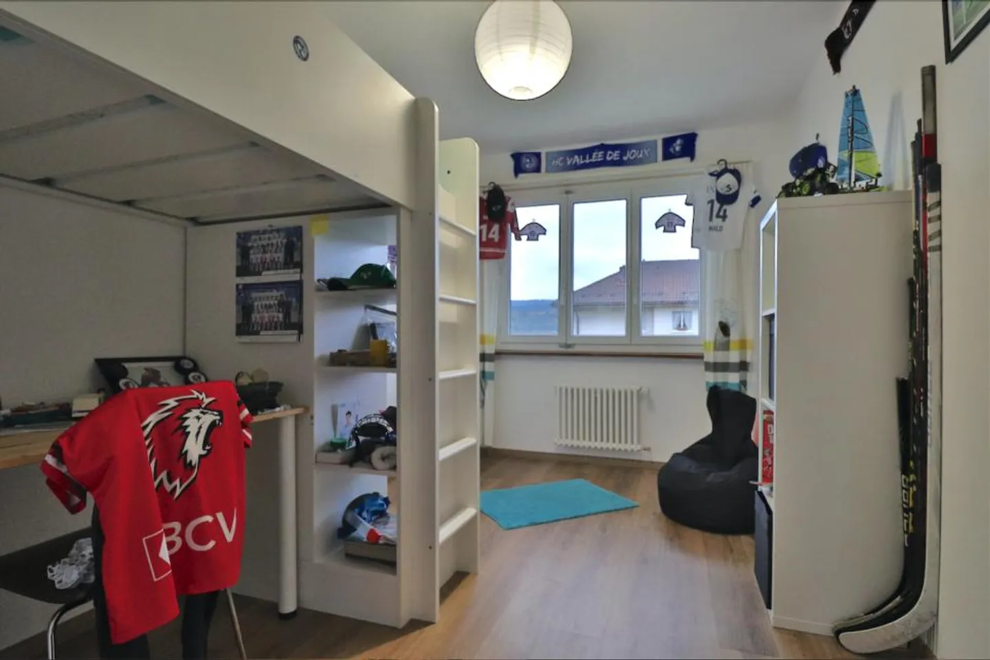 Appartement avec 4,5 pièces en PPE avec vue sur le lac - Photo 9 sur 13