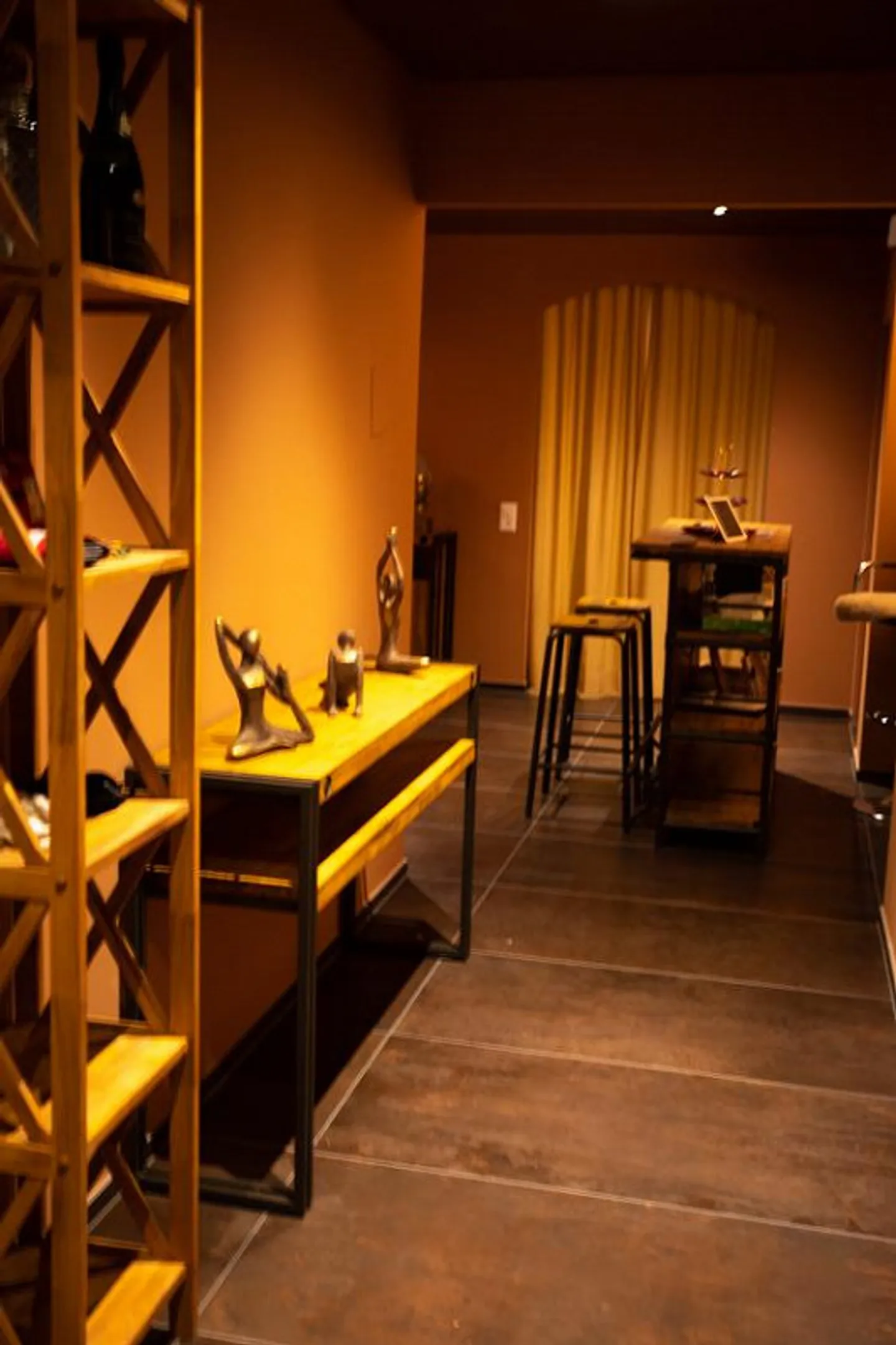 Premium Wellness Lounge in Zürich - Foto 9 von 17