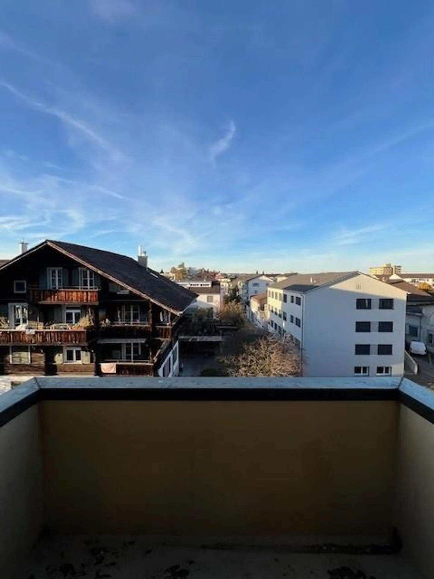 Charmante und zentrale 3.5 Zimmerwohnung - Foto 6 von 6