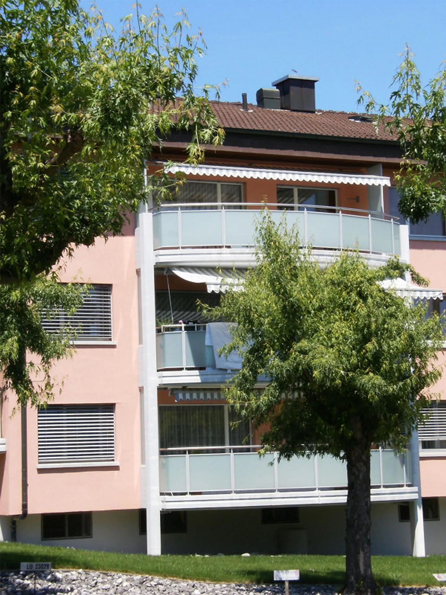 4.5 Room Apartment including Underground and Outdoor Parking - Photo 2 of 9