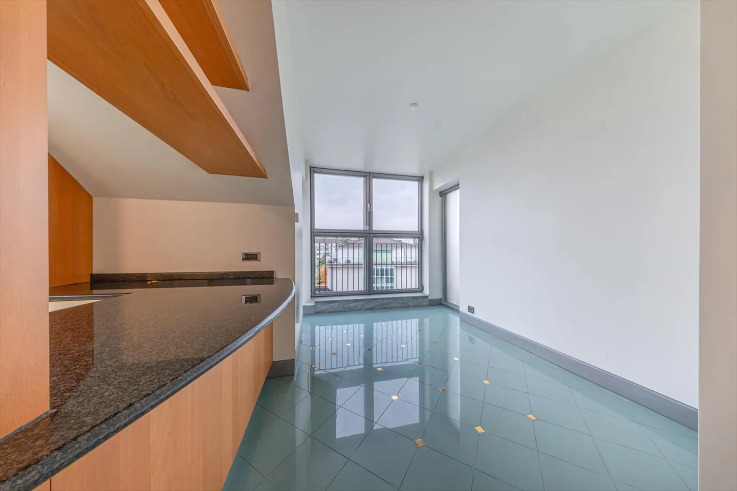 Duplex 8.5 pièces - Photo 9 sur 13