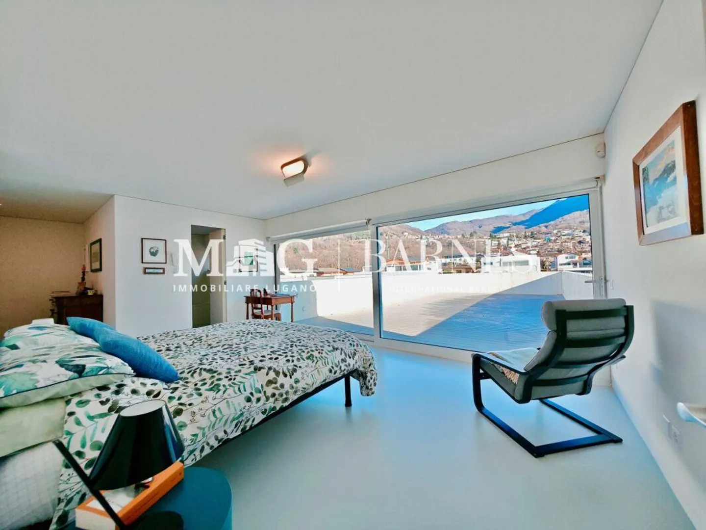 Moderne Villa mit Garten in Lugano - Foto 17 von 20