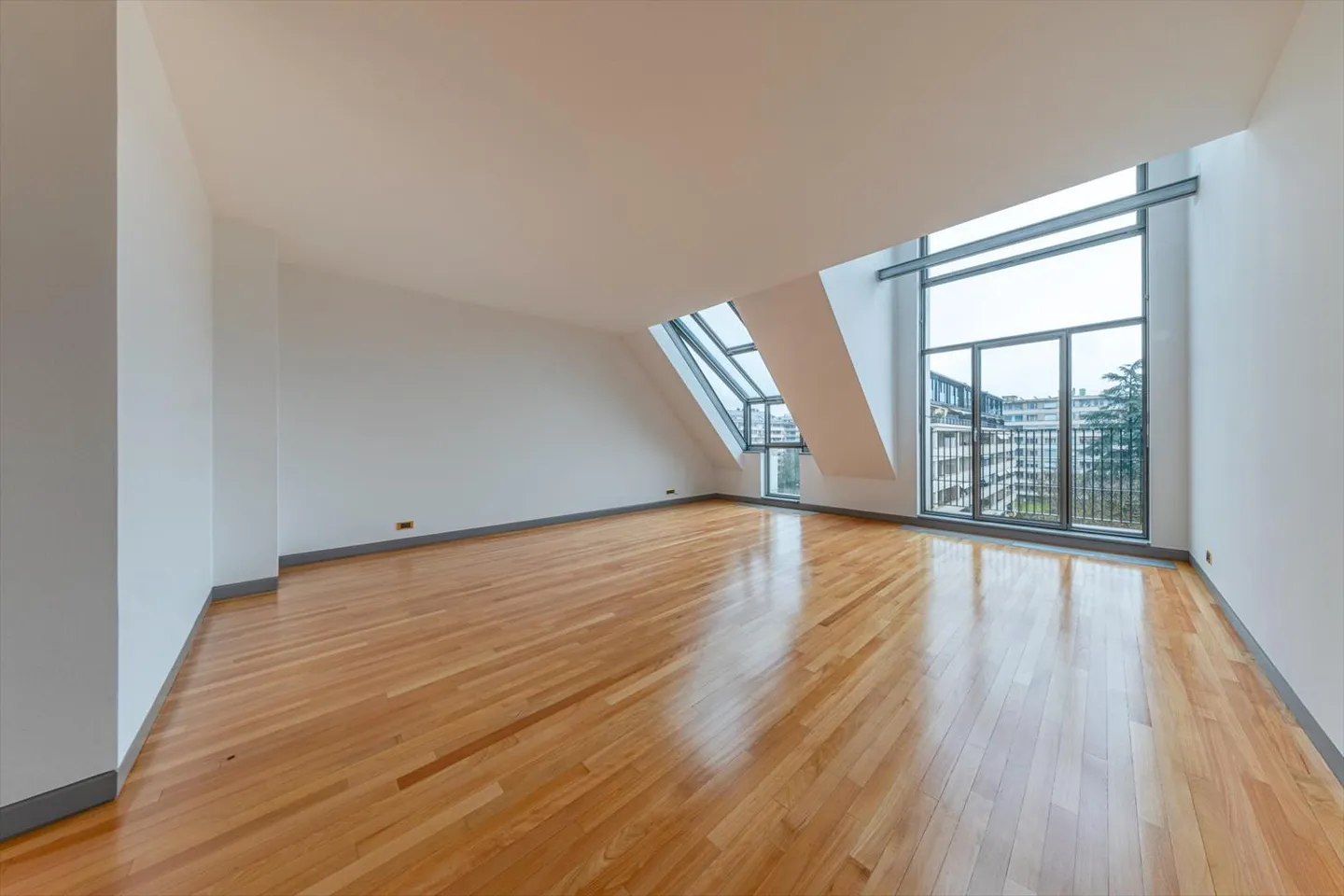 Duplex 8.5 pièces - Photo 10 sur 13