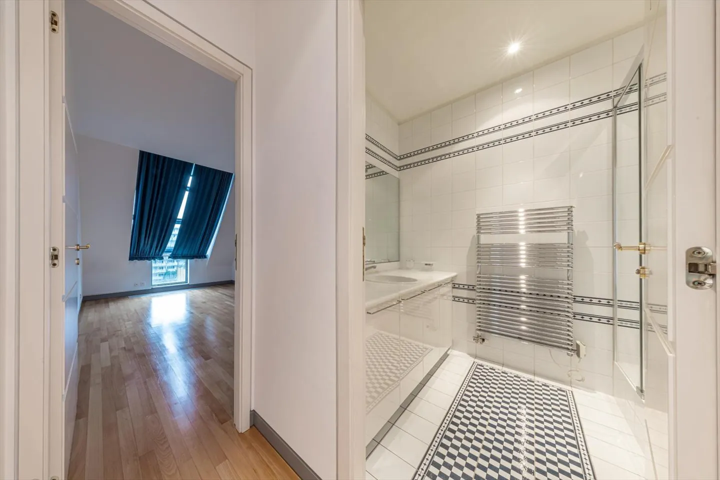 Duplex 8.5 pièces - Photo 12 sur 13