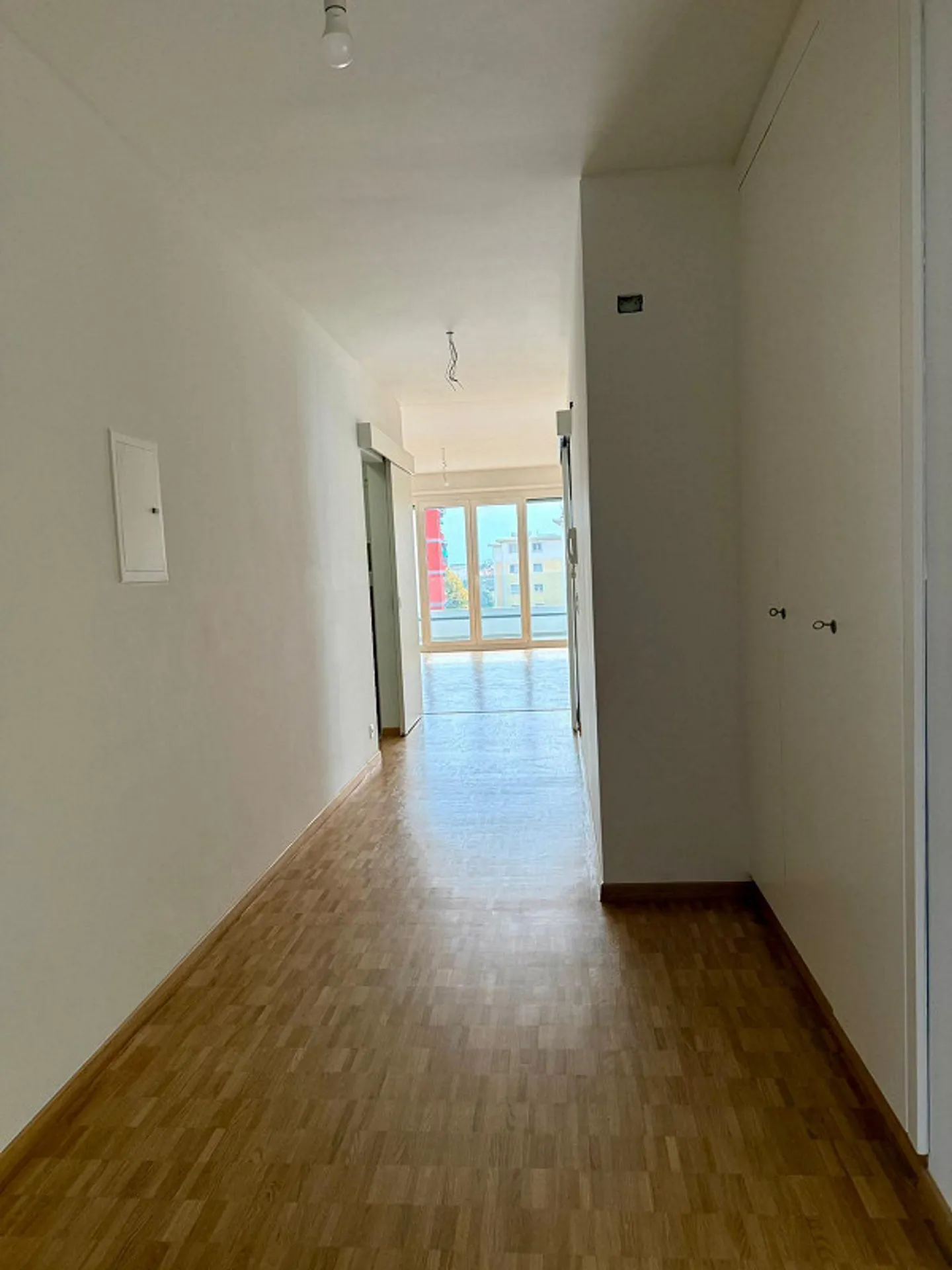 Viganello - Affittasi luminoso 5.5 locali - Foto 1 di 13