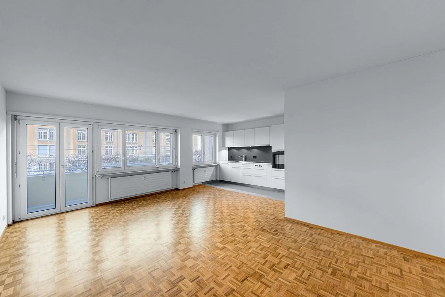 Spacious 4.5-room apartment in the Gundeldinger district, near... - Photo 5 of 13