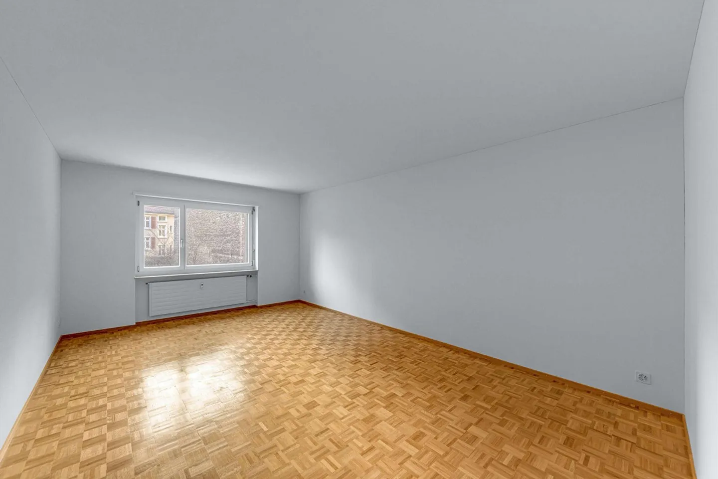Spacious 4.5-room apartment in the Gundeldinger district, near... - Photo 7 of 13