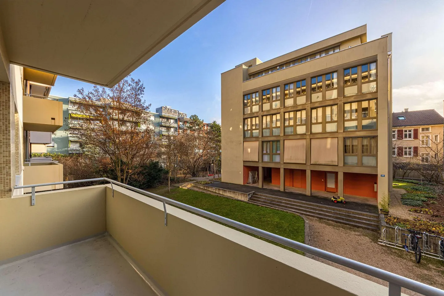 Spacious 4.5-room apartment in the Gundeldinger district, near... - Photo 12 of 13