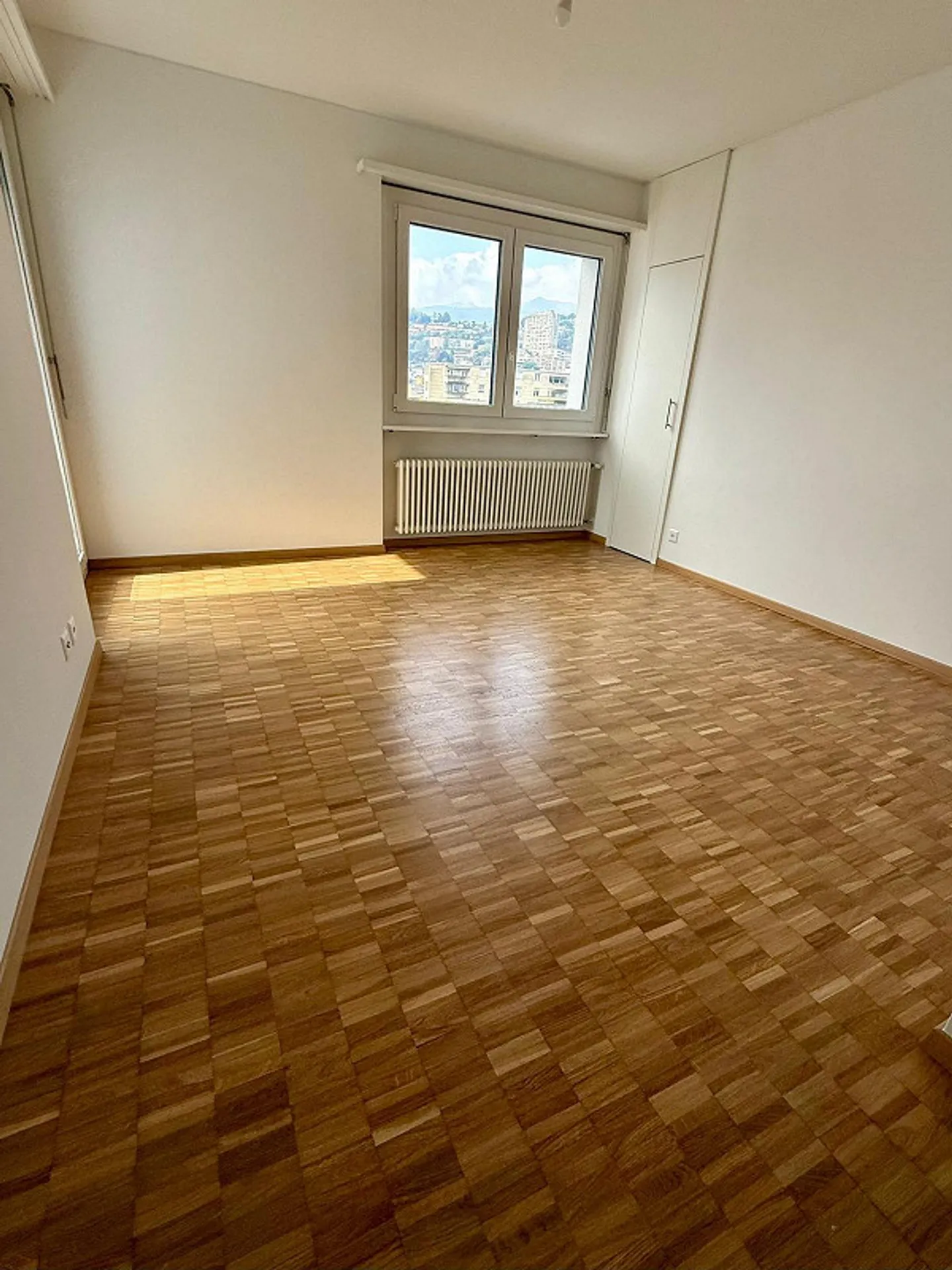 Viganello - Affittasi luminoso 5.5 locali - Foto 13 di 13