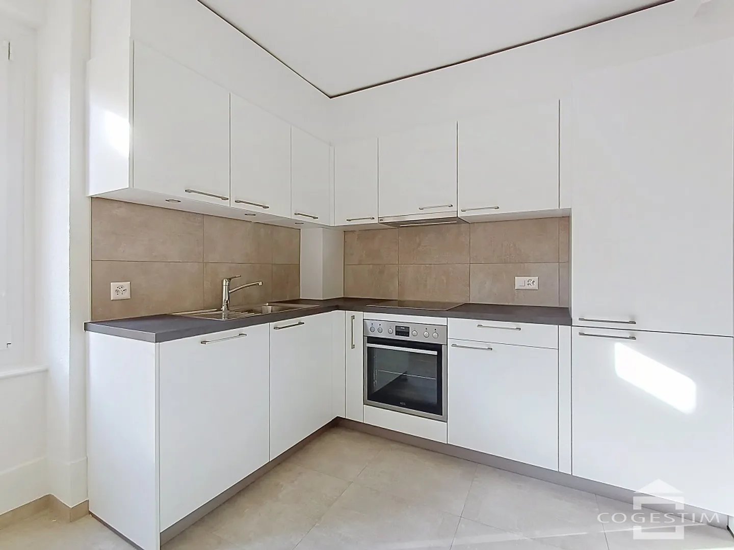 Appartement 4 pièces - Photo 2 sur 12