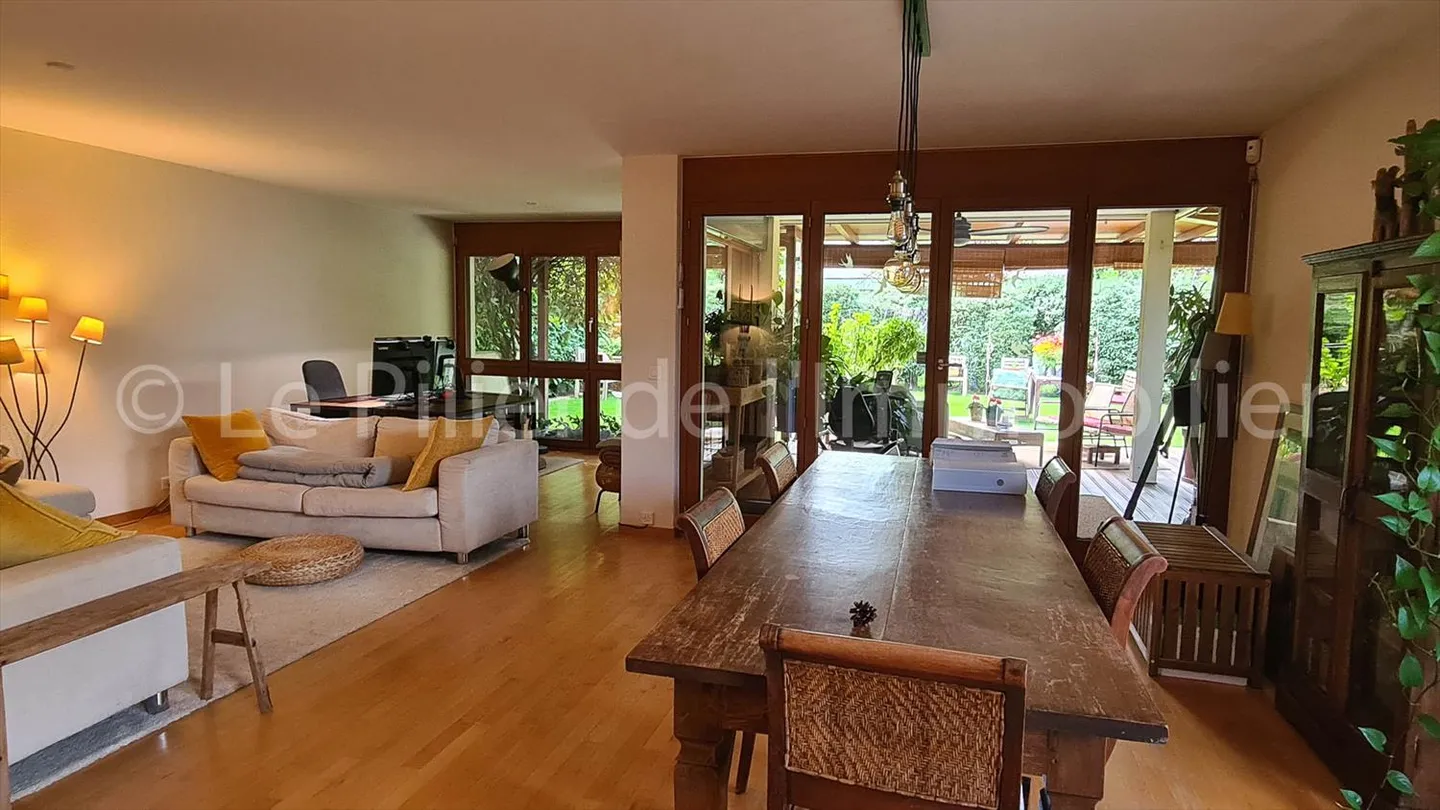 Casa singola in affitto - Foto 2 di 3
