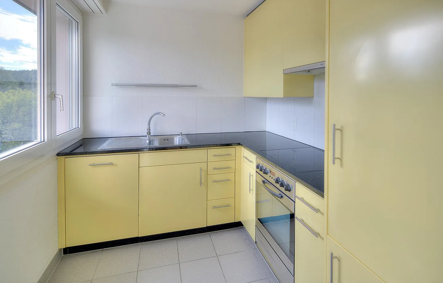 Wohnung mit Atemberaubender Aussicht - Foto 3 von 7
