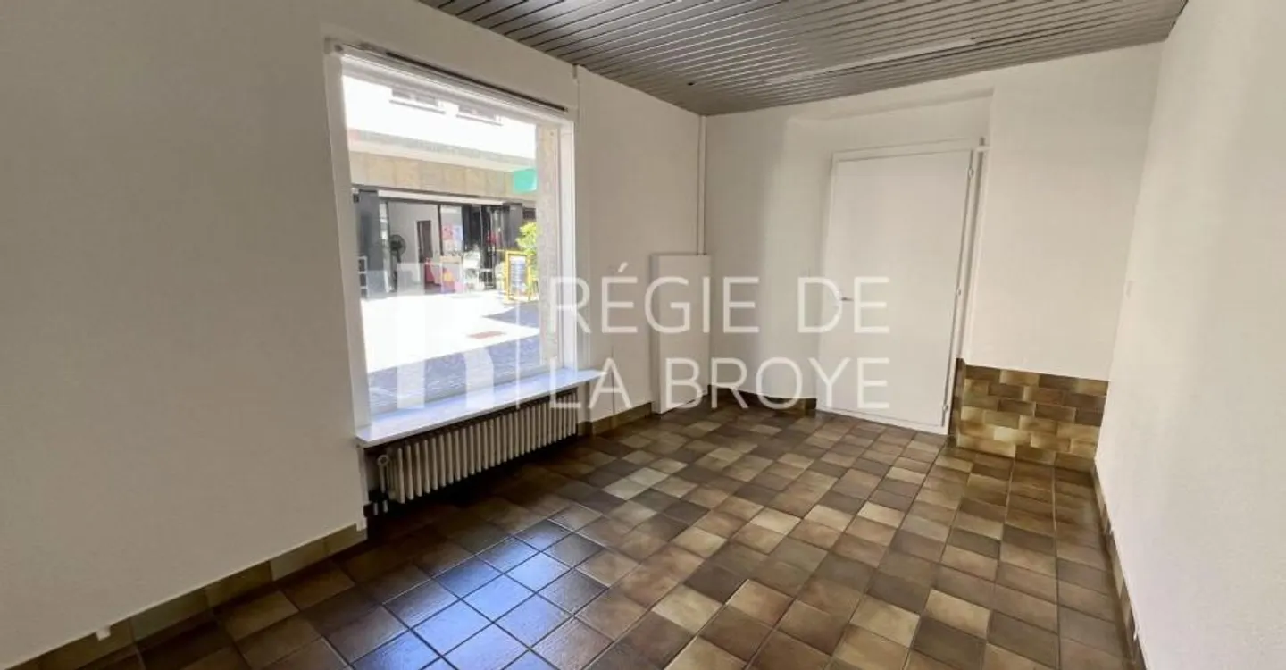 Espace Commercial à Estavayer - Photo 6 sur 13