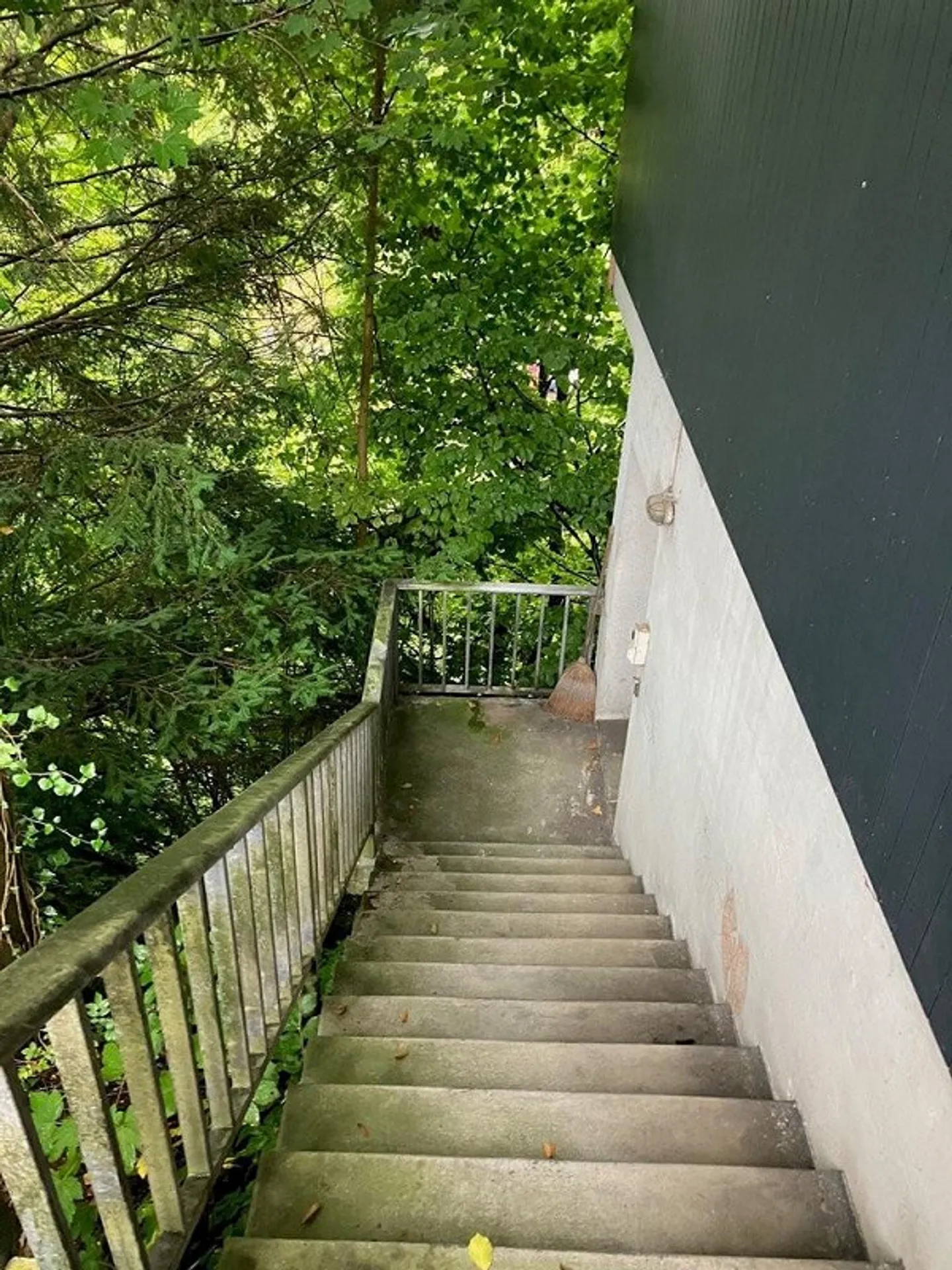 Craft Room for Rent - Photo 4 of 4