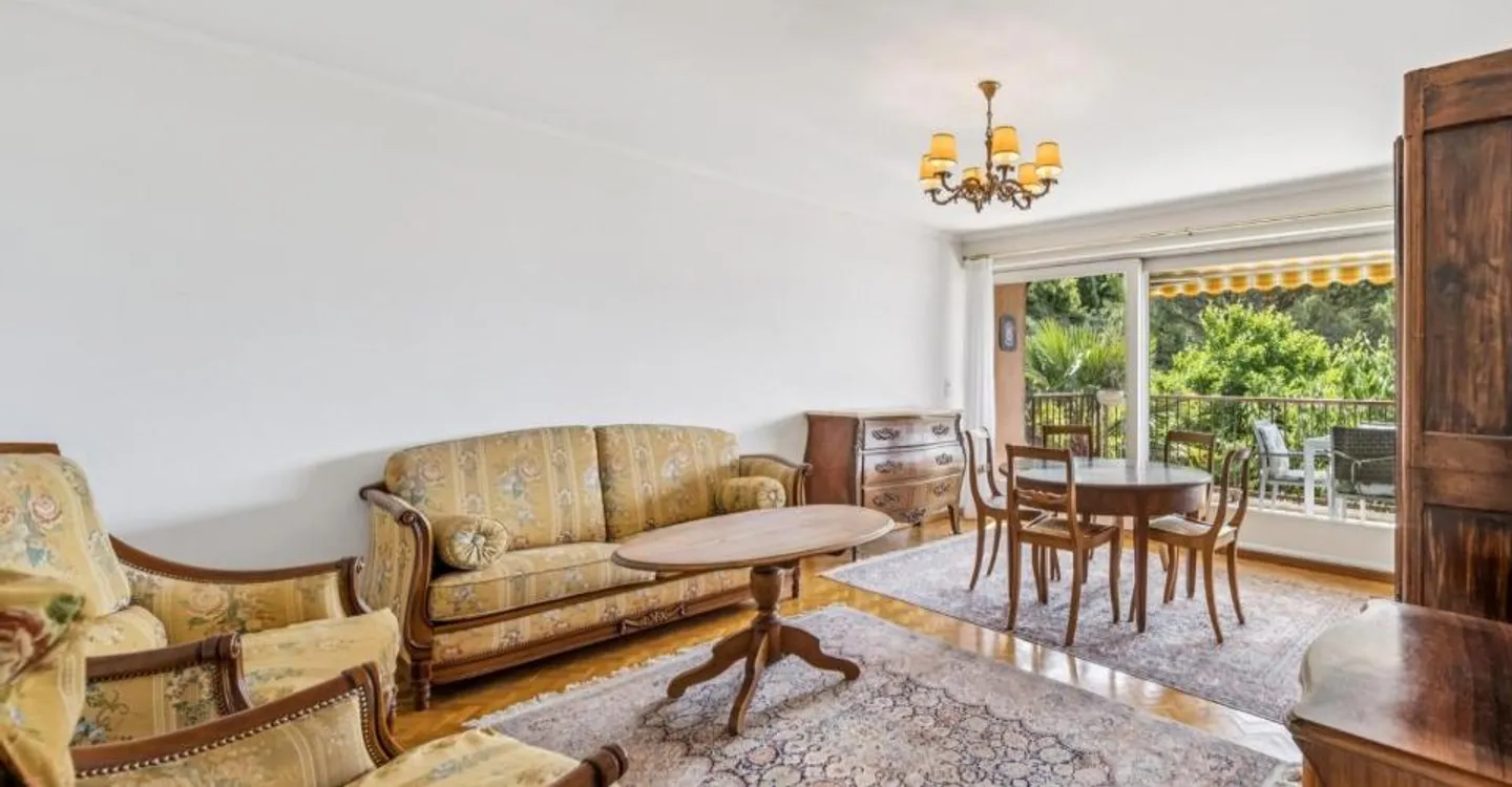 Ideale Lage für diese charmante 3,5-Zimmer-Wohnung mit Seeblick - Foto 5 von 12