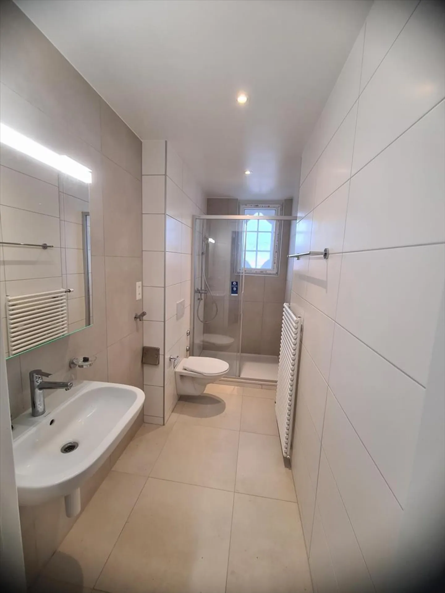 Wohnung mieten - Foto 3 von 12