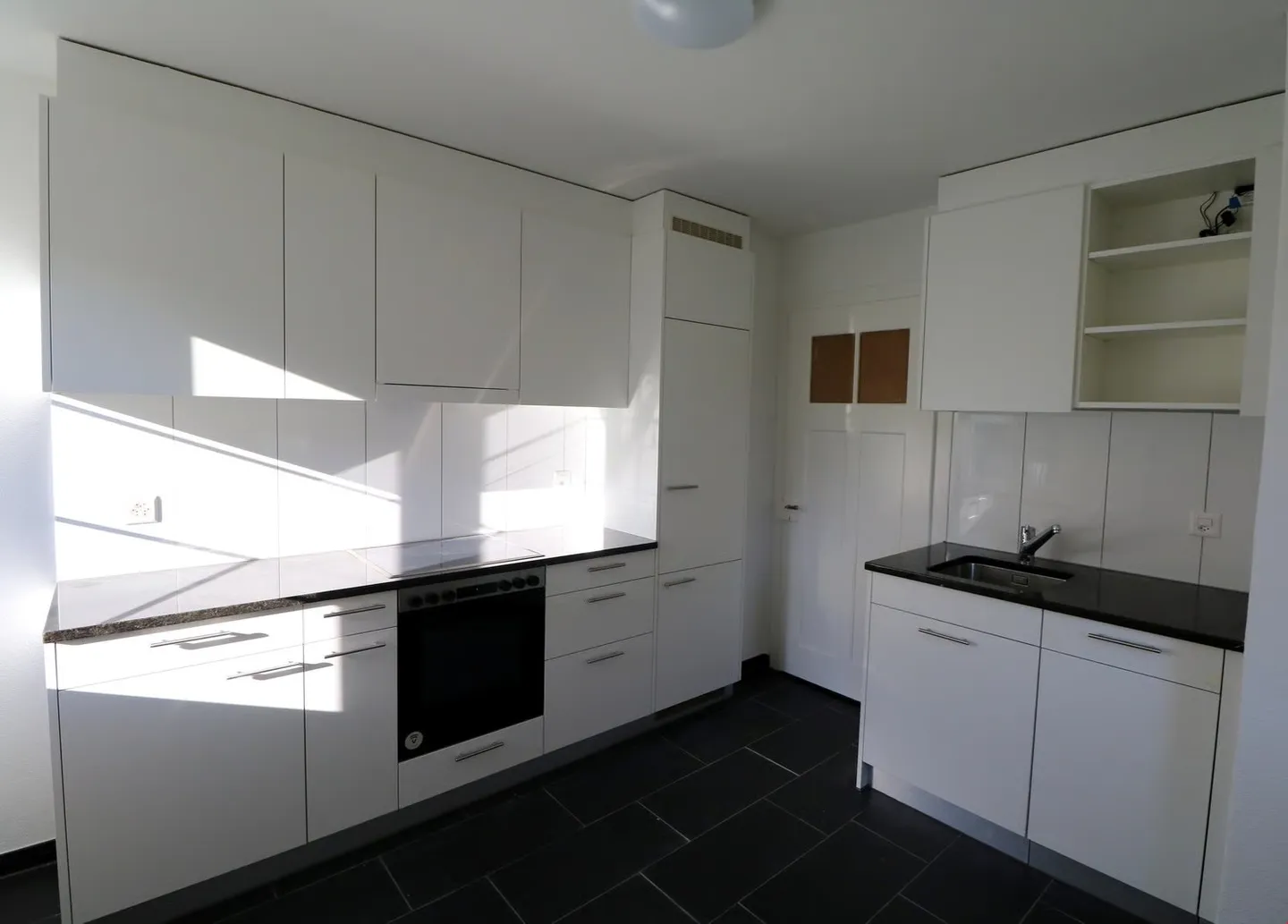 Belle appartement de 4 pièces à Spiez - Photo 2 sur 10