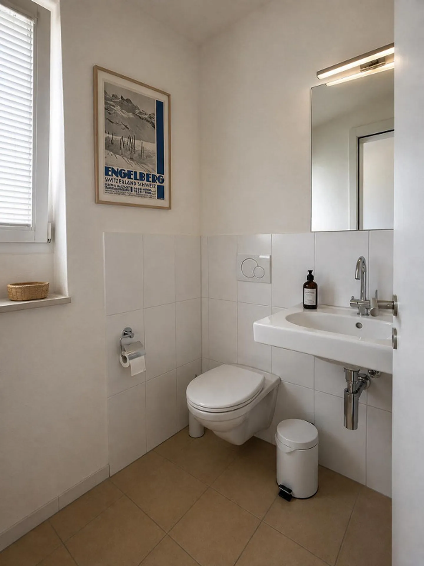 Appartamento duplex con balcone e terrazza sul tetto nel cuore di Lucerna - Foto 14 di 18