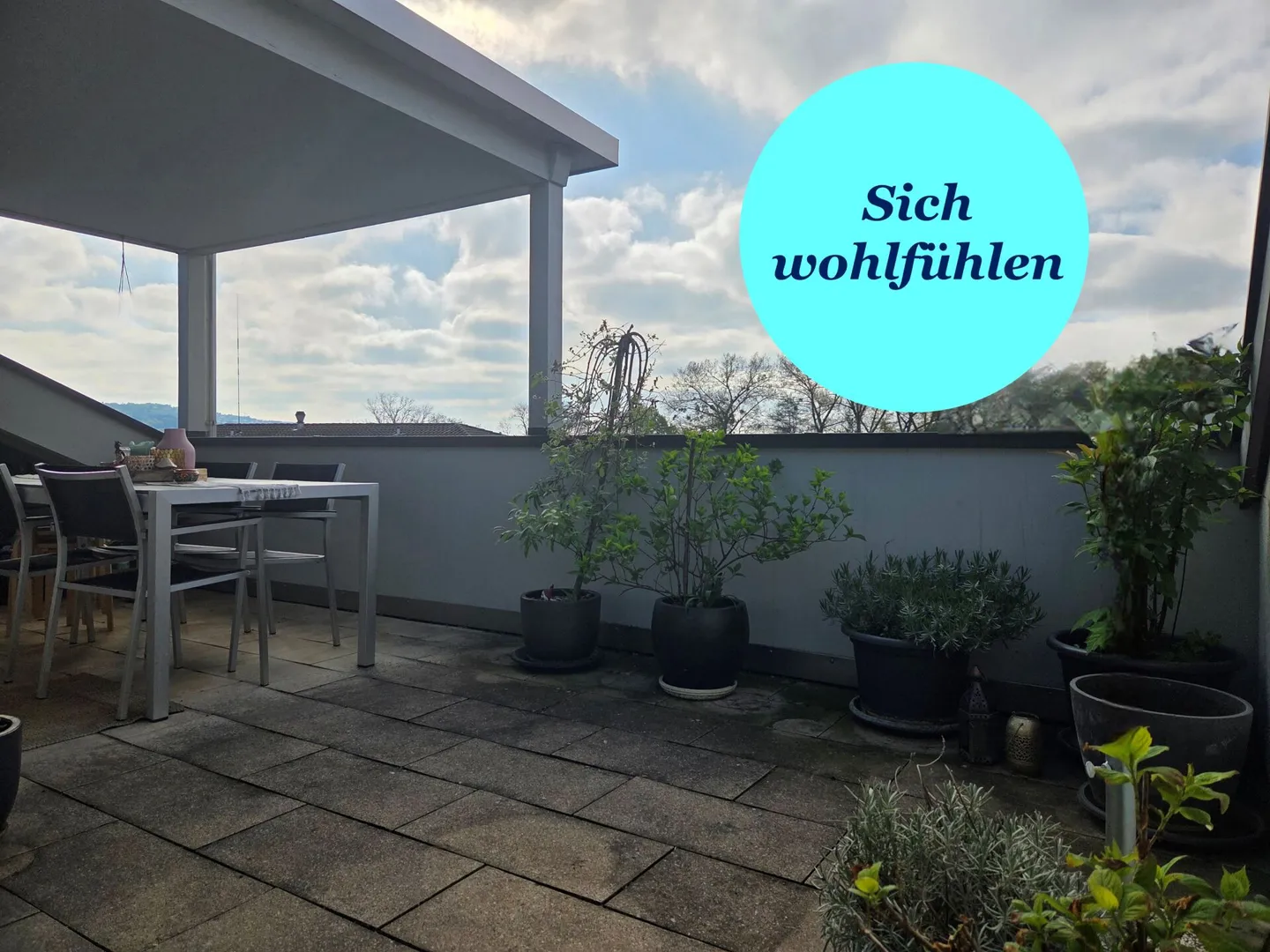 Exclusive attic apartment in Sursee - Photo 1 of 11