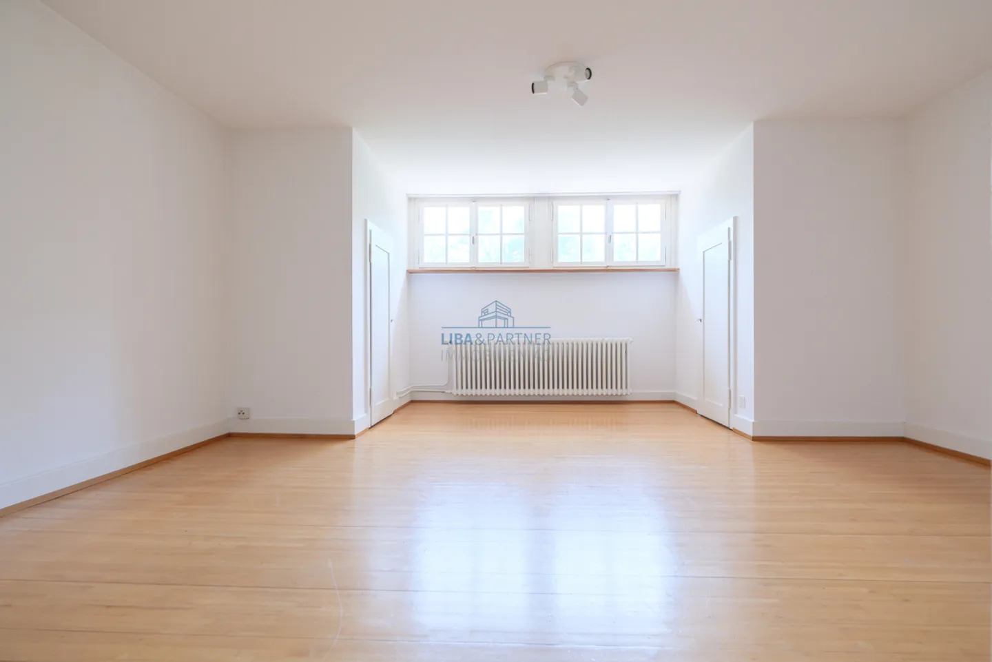 Charmantes Familienhaus in Bottmingen - Foto 9 von 12