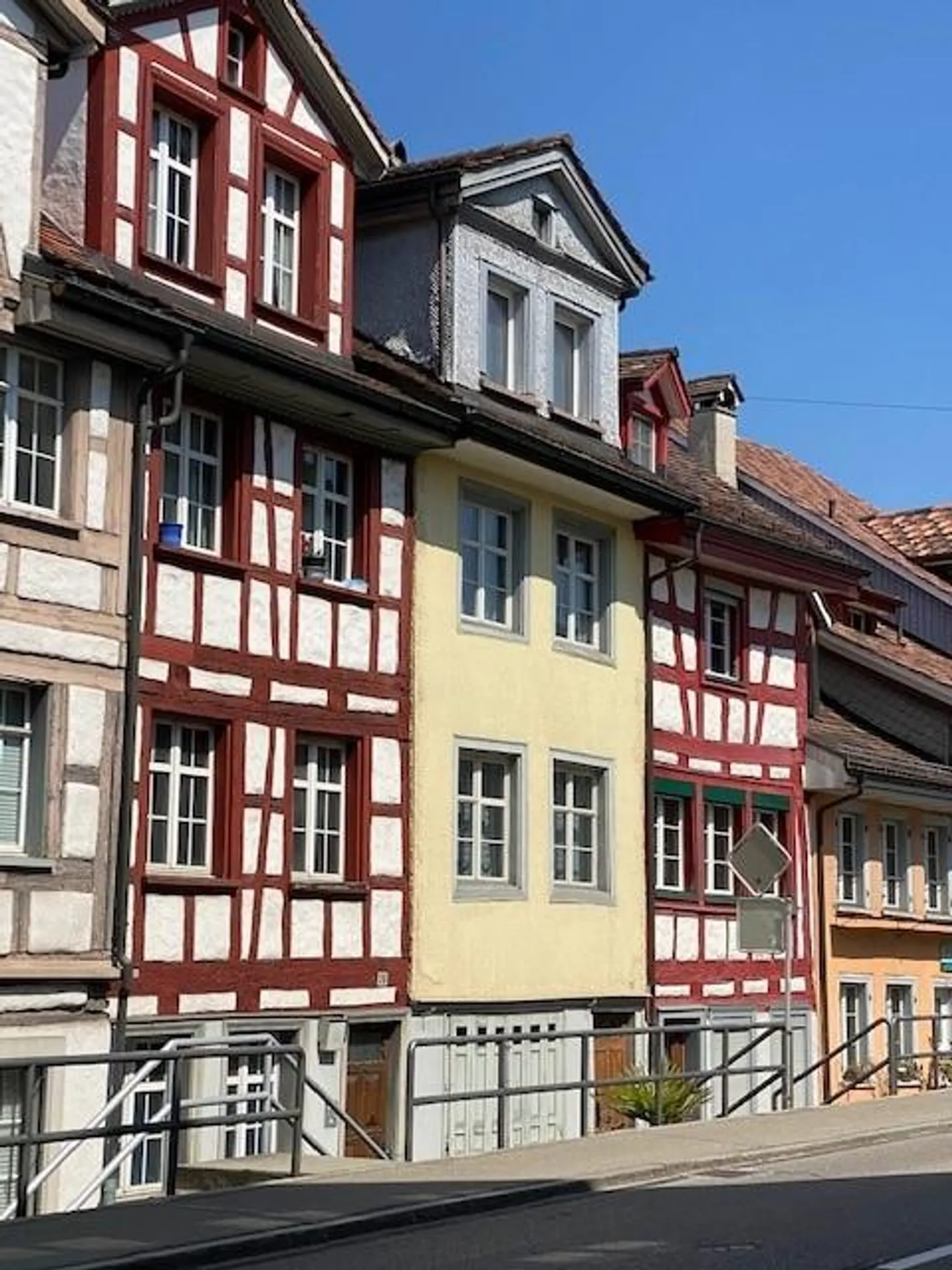 Charmante 4.5 Zimmer Maisonette-Wohnung in historischem Altbau - Foto 1 von 13