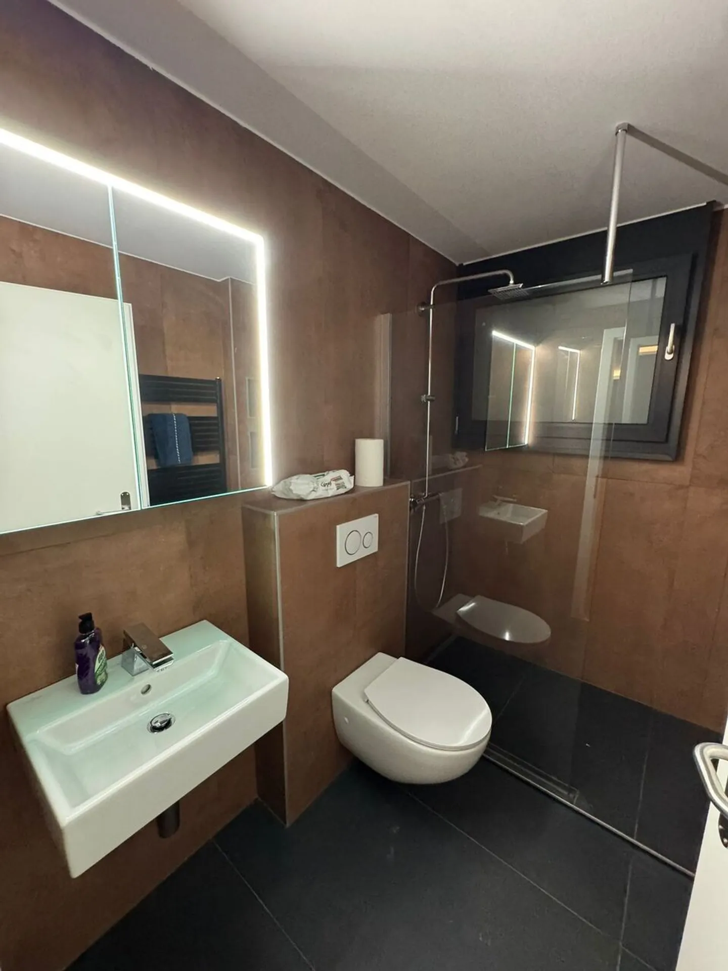 Attico di Lusso con Vista Mozzafiato - Foto 6 di 10