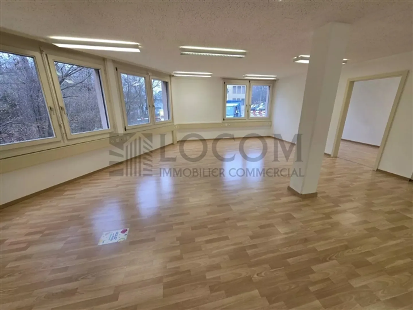 "Spaces for Rent in a Serviced Building" - Photo 12 of 13