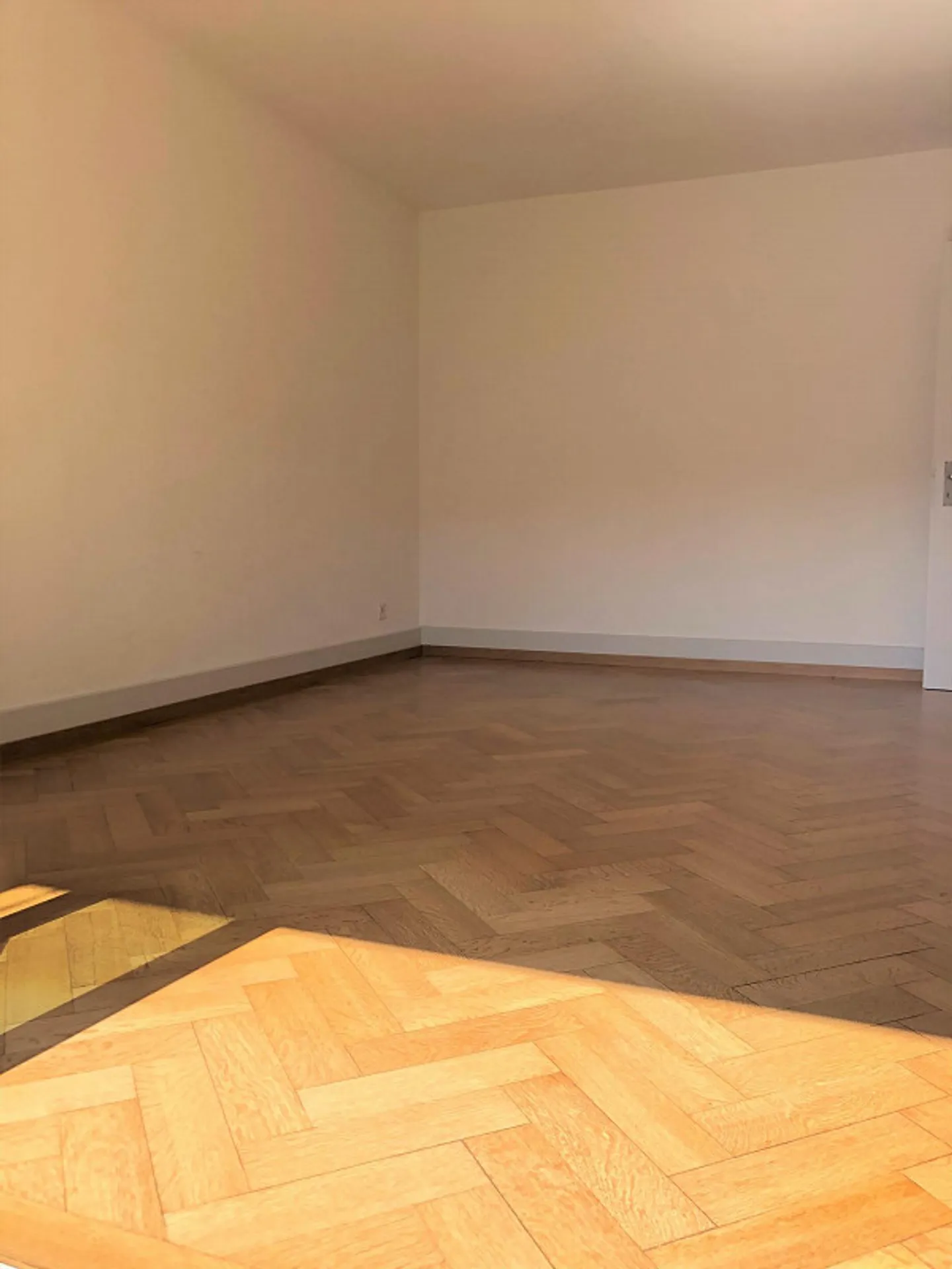 moderne 2-Zimmerwohnung an top Lage - Foto 2 von 17