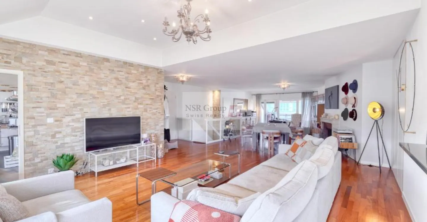 Magnifique appartement en attique en duplex à Malagnou - Foto 1 di 7