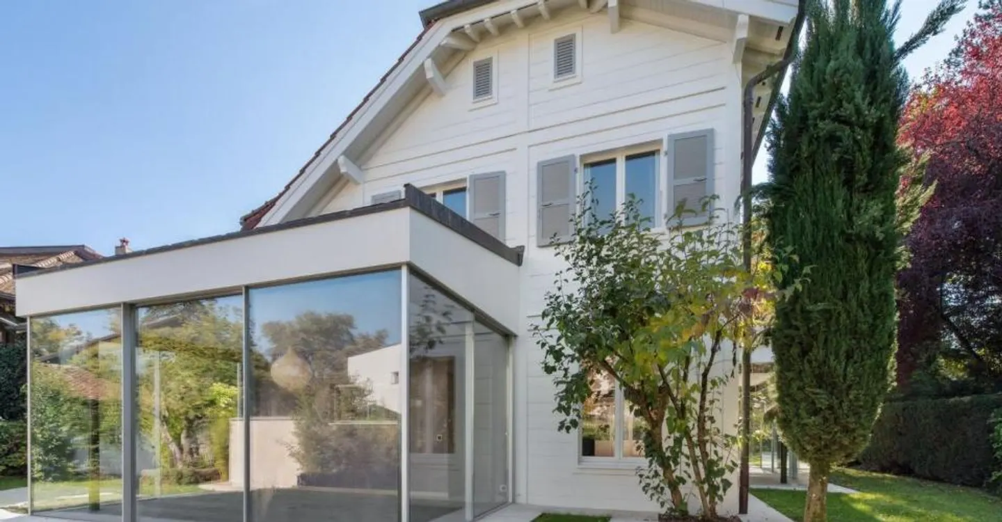 Magnificent renovated family property in the heart of Bellevue - Photo 10 of 10
