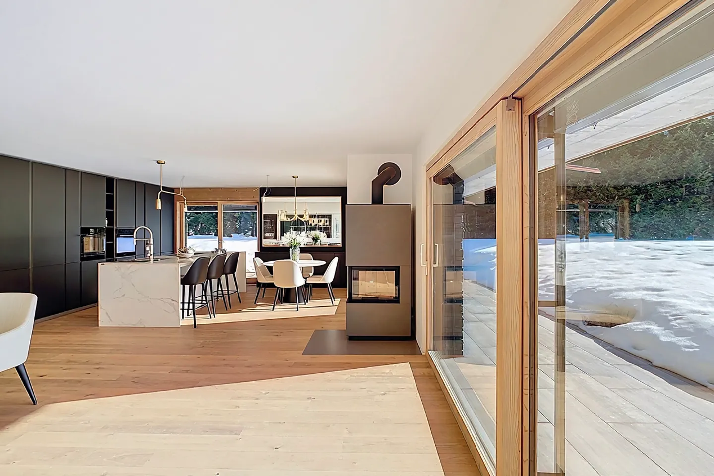 Master C - Appartamento di 4,5 locali al piano terra con giardino - Foto 3 di 20