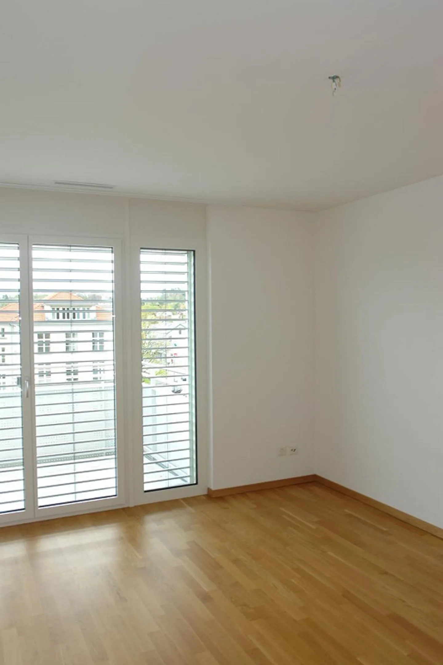 Apartment in a central location in Adliswil - Photo 4 of 6