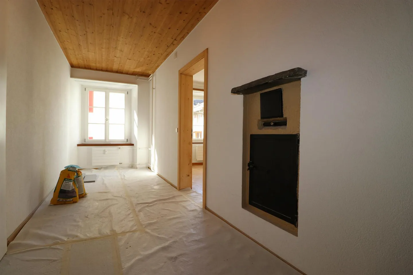 Large apartment in the old town with new kitchen and bathroom - Photo 14 of 19