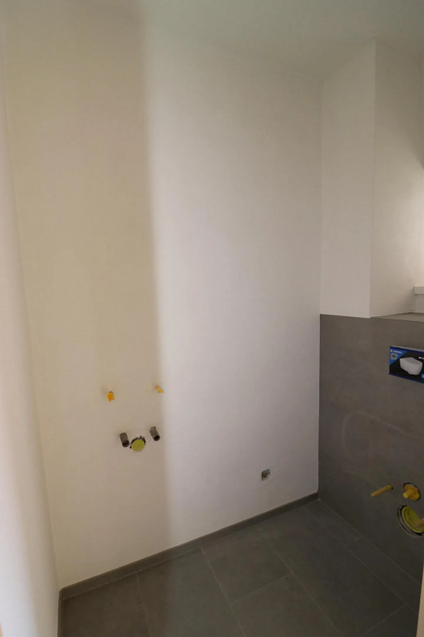 Large apartment in the old town with new kitchen and bathroom - Photo 11 of 19