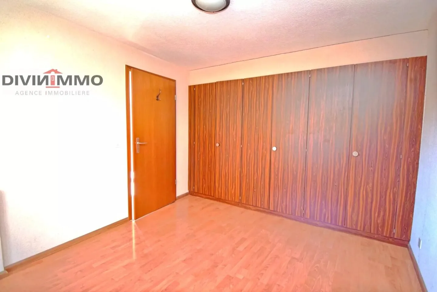 Appartamento Incantevole con Balcone - Foto 5 di 9