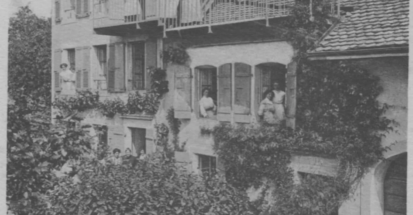 Magnifico appartamento di 4,5 locali con grande terrazza e giardino privato - Foto 3 di 5