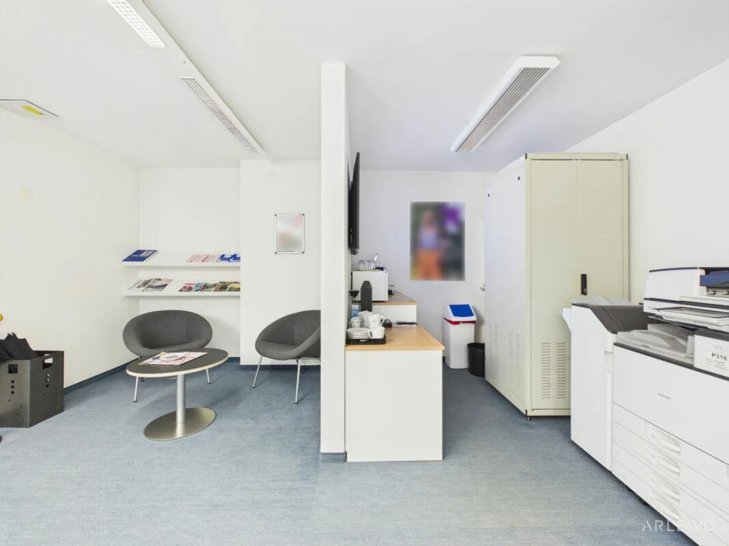 Practical Office Space in the Heart of Stans - Photo 4 of 12