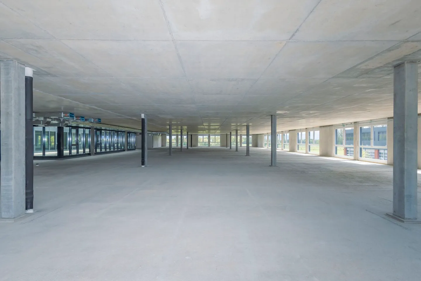 Nouveau à Gland - Grande surface commerciale - industrielle / 600m2 - Photo 7 sur 9