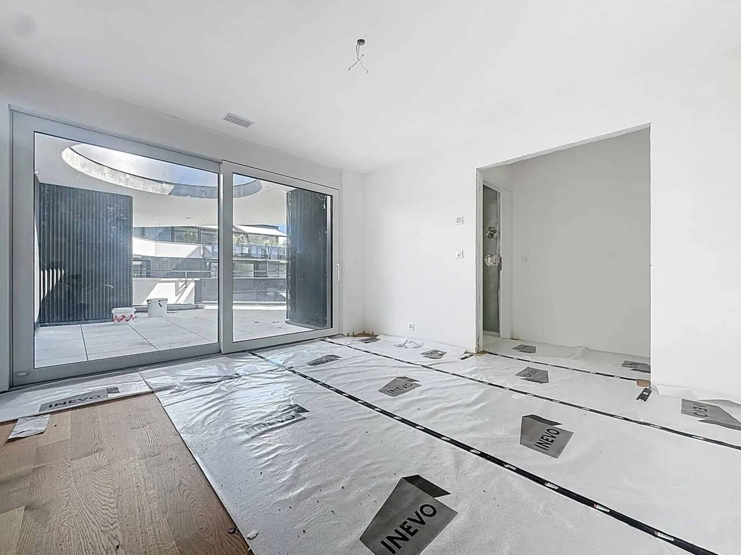 Nouvelle promotion : attique de 4.5 pièces avec rooftop terrasse - Photo 6 sur 13